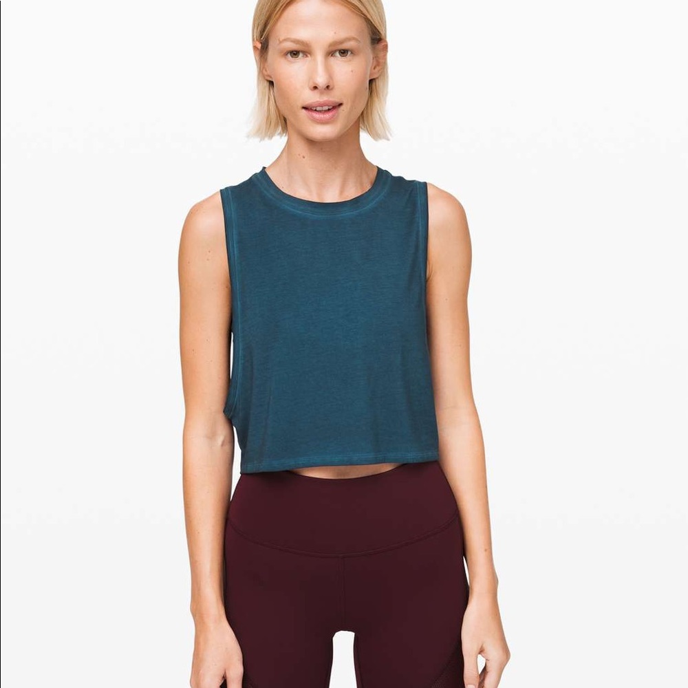 Lululemon tank